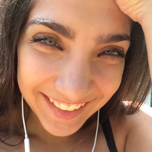 Meet your Posher, Alyssa